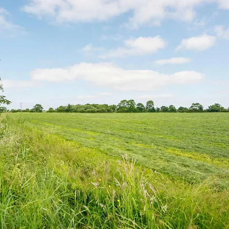 Дом отдыха 2 Bed In Northallerton Oc-83398 Brompton (Hambleton)